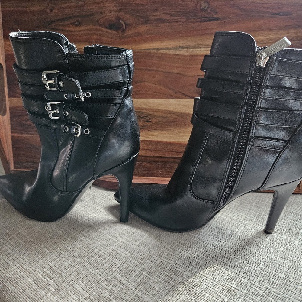 Black Guess booties
